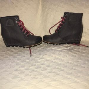 BRAND NEW Sorel boots